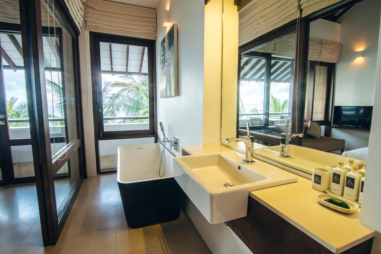 Three Gables Boutique Villa Мириса Екстериор снимка